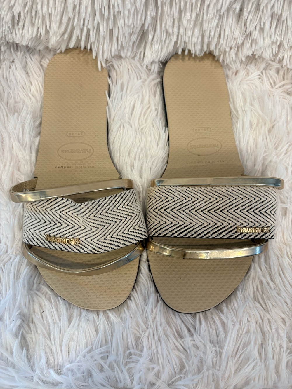 Havaianas You St. Tropez Fita Slide Sandals Beige / Gold Size US 9/10W